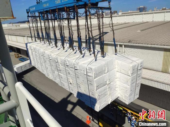世界最大纸浆船靠港巴西桑托斯港将驶往中国  第2张 世界最大纸浆船靠港巴西桑托斯港将驶往中国  第2张