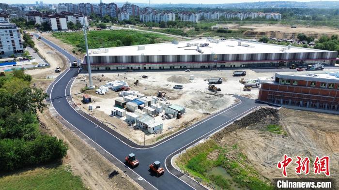 塞尔维亚华商兄弟：走出“70号”市场闯出新天地  第2张