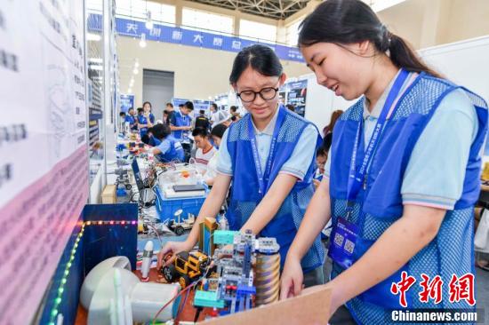 2024全国青少年航天创新大赛总决赛在海南文昌开幕  第8张 2024全国青少年航天创新大赛总决赛在海南文昌开幕  第8张