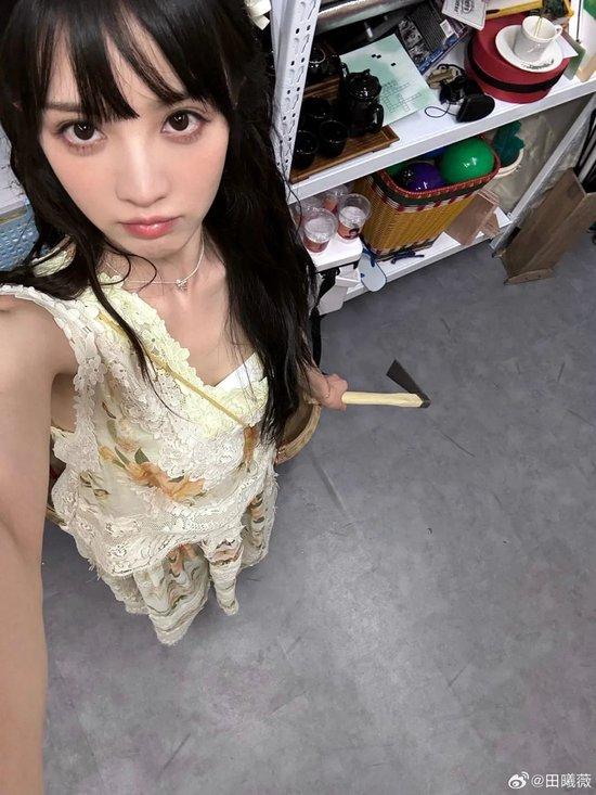 在真人秀里素颜出镜	，她这么敢？  第11张