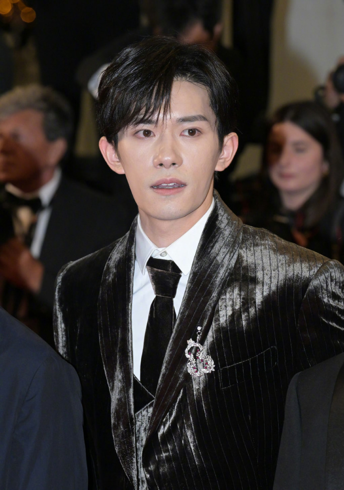 毕赣新作《狂野时代》戛纳亮相，映后鼓掌长达10分钟  第3张